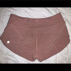 LULULEMON speed up short 2.5